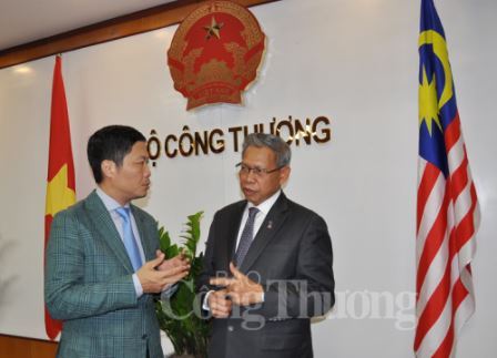 Courtesy Call on H.E. Tran Tuan Anh, Minister of Industry and Trade