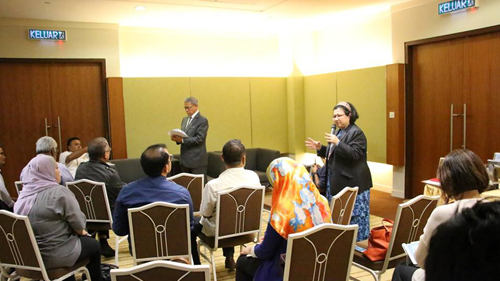 Media Launcheon With YB Dato' Sri Mustapa Mohamed