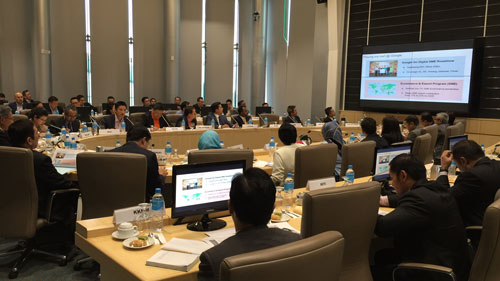 YBM MITI, YB Dato’ Sri Mustapa Mohamed chaired a high-level Roundtable Meeting with eCommerce stakeholders on 30 August 2016_2