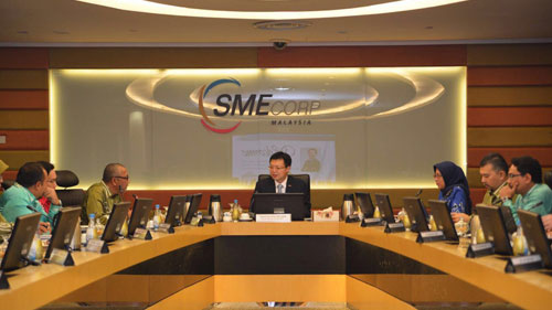 Official Visit by YBTM (Trade) YB Datuk Chua Tee Yong to SME Corporation Malaysia Headquarters, 1 September, 2016