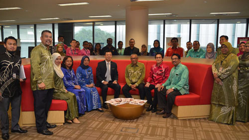 Official Visit by YBTM (Trade) YB Datuk Chua Tee Yong to SME Corporation Malaysia Headquarters, 1 September, 2016