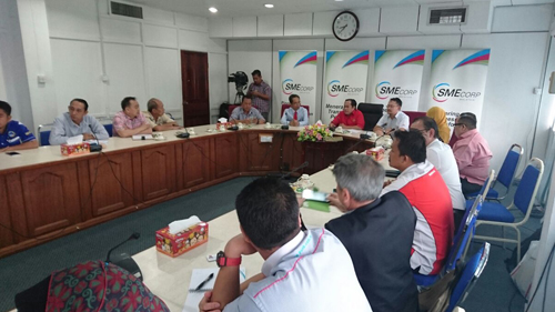 YB Datuk Ahmad Maslan, Deputy Minister Of International Trade And Industry Holds A Dialogue Session With Small Medium Entrepreneurs In Kota Belud